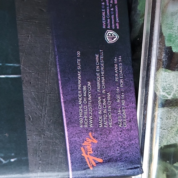 Riverdale Pop's Ceramic Cafe Mug with Whipped Cream Lid & Spoon - Picture 5 of 8